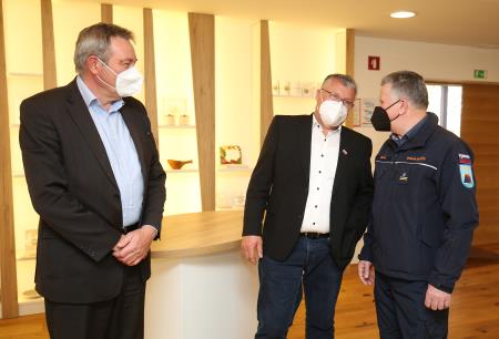PODELITEV PRIZNANJ CIVILNE ZAŠČITE 04 FOTO LJUBO VUKELIČ
